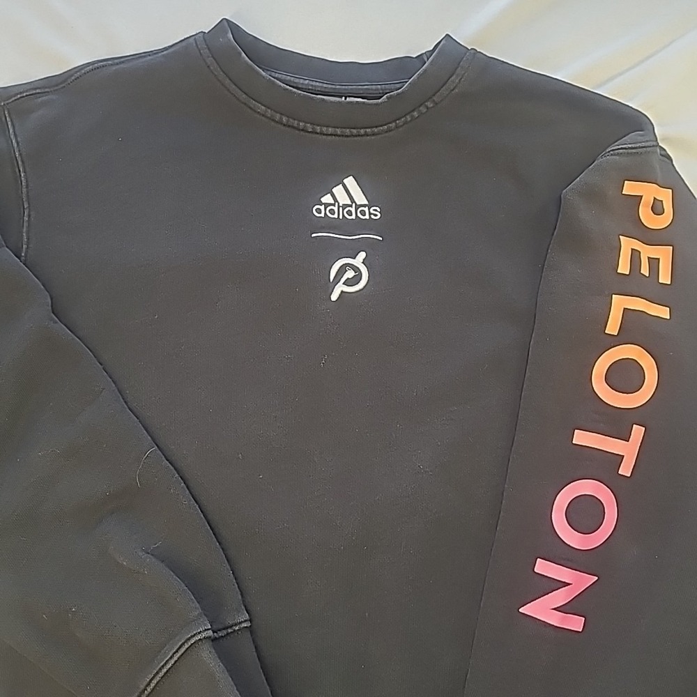 Adidas Peloton Sweatshirt M Black Crewneck Cycling Activewear Pullover